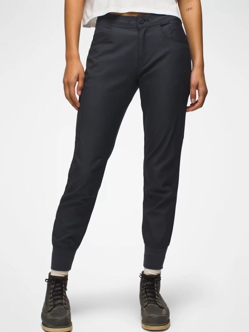 Prana NWOT Women’s Halle Jogger II in “Coal” Water Repellent Sz 0 Regular